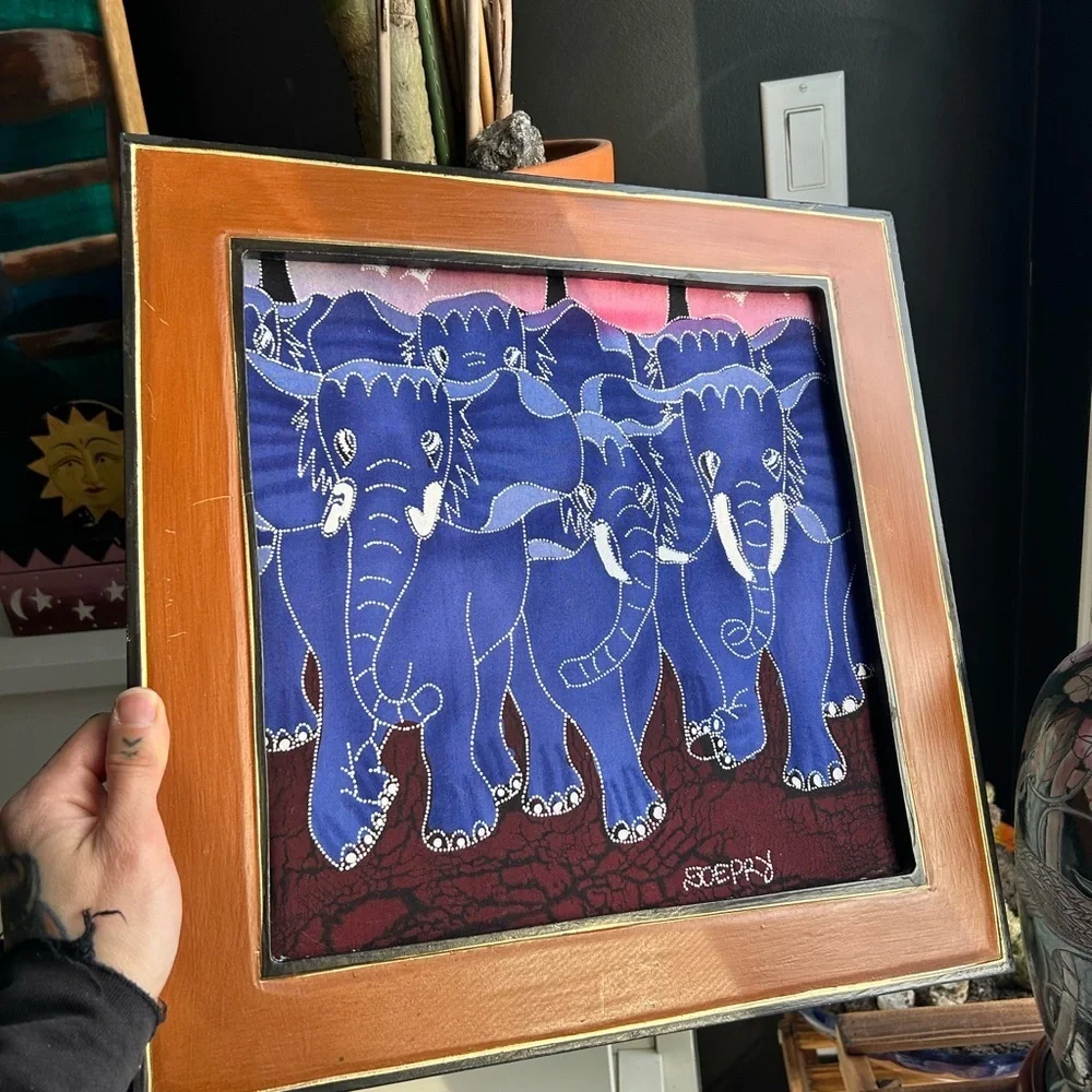 Contemporary Batik 90’s A Herd of Elephants 15.5" X 15.5" - Picture 13 of 16